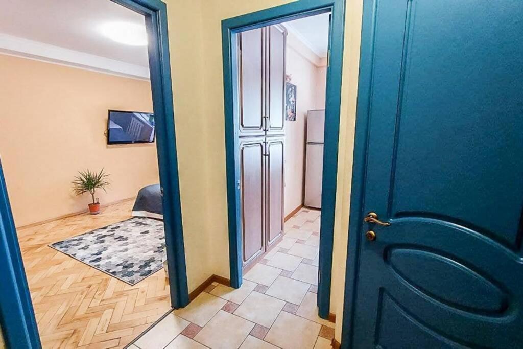 Cozy Flat Apartment เคียฟ ภายนอก รูปภาพ